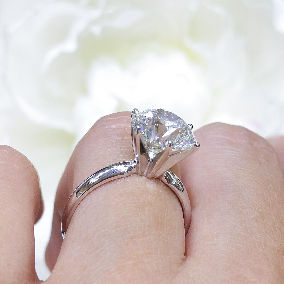 ILA East-West Prong Set Engagement Ring Mount – Peridot Fine Jewelry