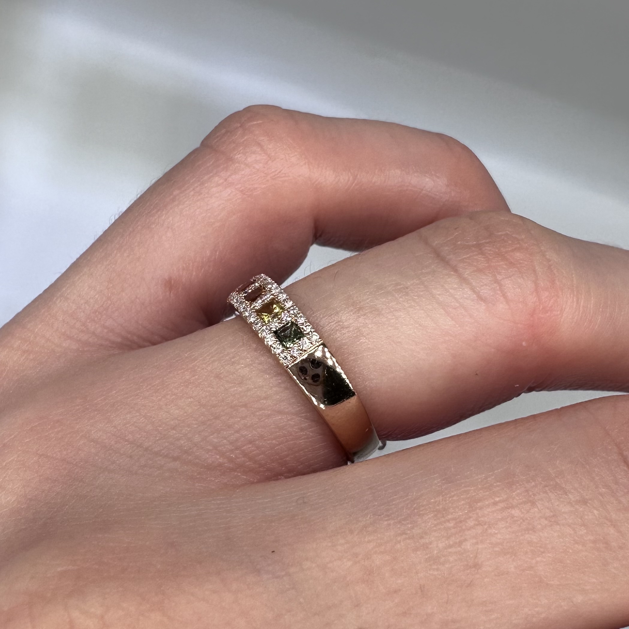 18KT Rose Gold Multi-Color Sapphire and Diamond Ring SDR994 ETJ - Image 4